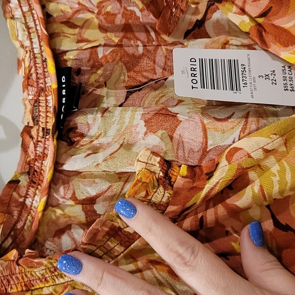 Torrid Floral Peasant Blouse Sz 3 NWT! - Picture 5 of 9